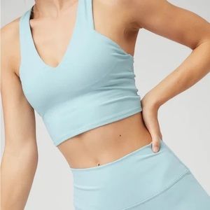 Alo Yoga Airbrush Real Bra Tank - Sky Blue